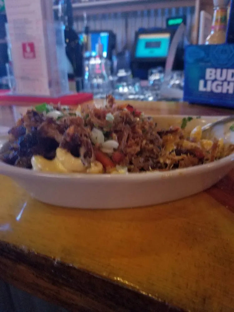 Pulled Pork Dirty Mac and Cheese
